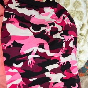 Speedo Endurance size 6 NWT Pink Camouflage Frog Suit Chlorine Resistant